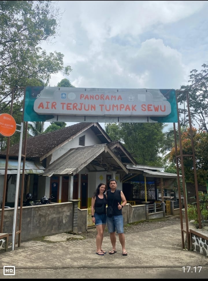 Kampung Warna Warni